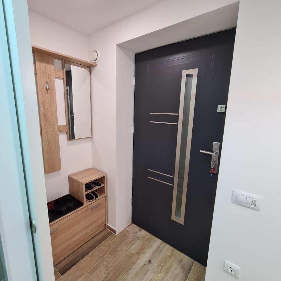 Apartment Dinlux Maribor Exterior photo